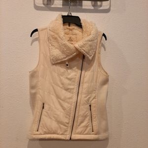 Prana Fluffy Womens Vest